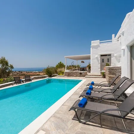 Ninemia Villa *