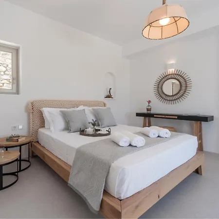 Ninemia Villa *